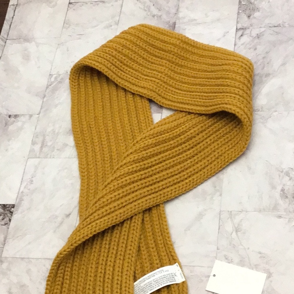 Forever 21 Mustard Knitted Scarf